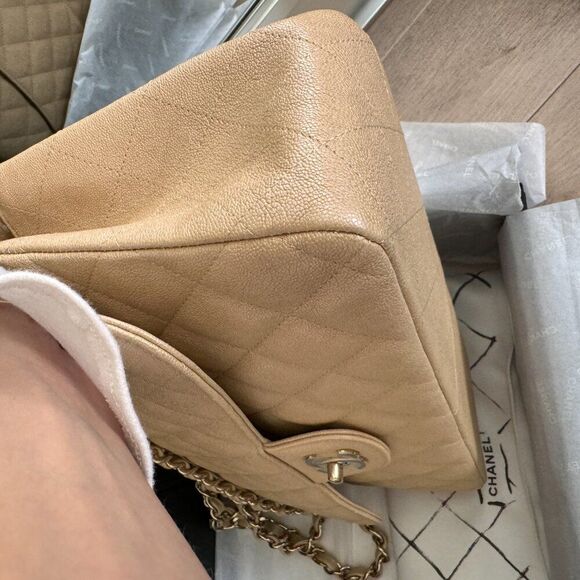 100% Authentic 19S CHANEL Jumbo Double Flap IRIDESCENT Caviar Lambskin GHW - Picture 5 of 16